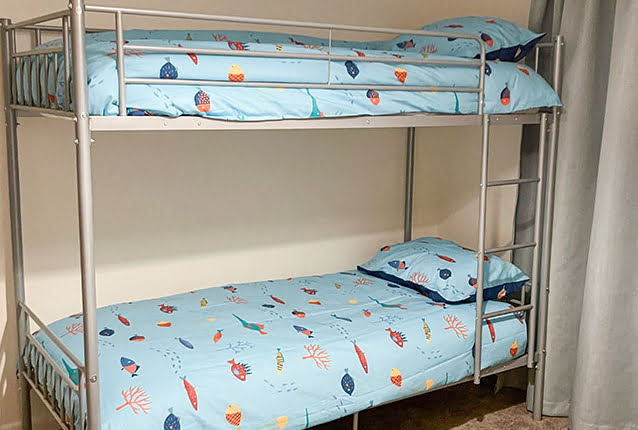 Sunray Holiday Lodge bunk beds bedroom
